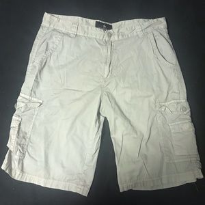 Men’s cargo shorts
